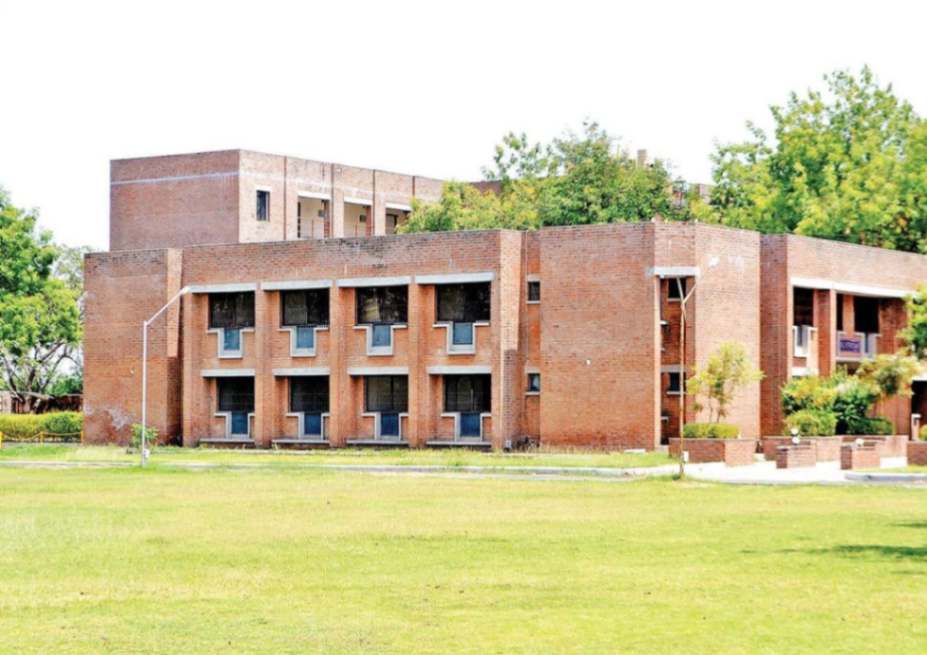 MICA (formerly Mudra Institute of Dispatches, Ahmedabad), Ahmedabad